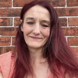 Meet your Posher, Connie